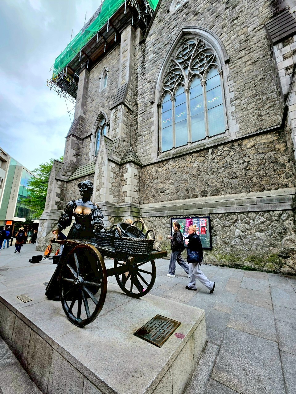 LINE_ALBUM_May 04,2025_250523_1